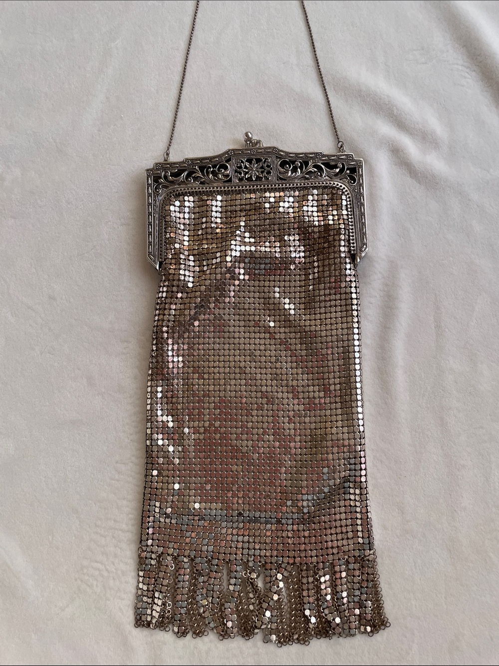 Antique Art Deco Whiting & Davis Silver Mesh Metal "flapper"Purse c.1920 - Picture 2 of 10